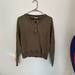 American eagle button up crew neck